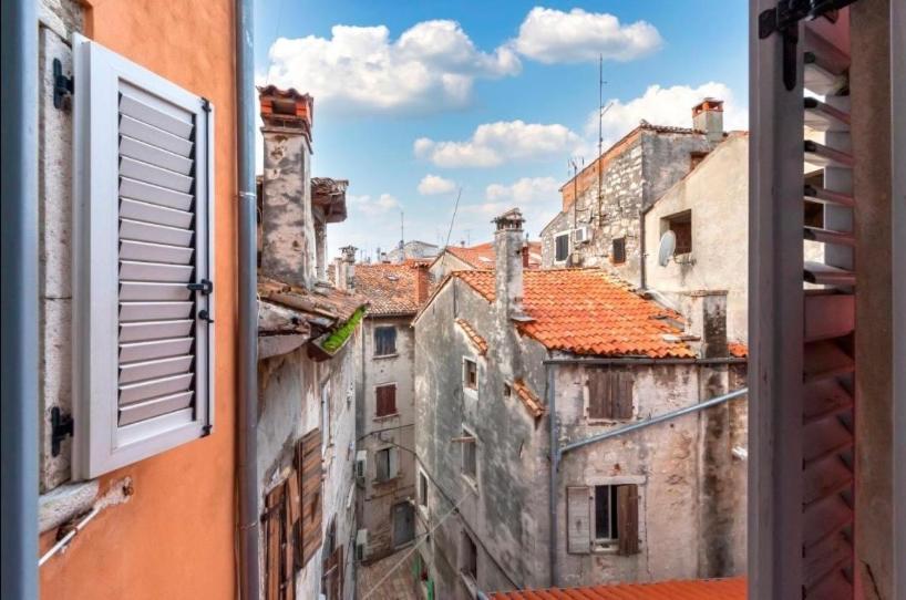 Apartment City Walls In Old Town Of Rovinj Exterior foto